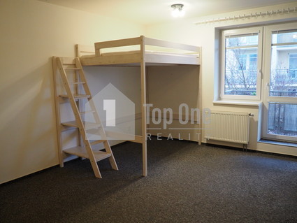 Pronájem bytu 1+kk 35 m2/balkón/sklep, Roztoky, ul. Felklova - Fotka 4