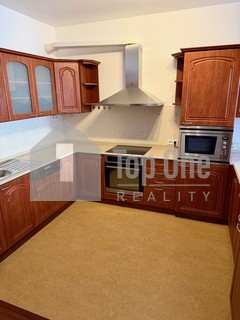 Pronájem bytu 3+kk 74 m2/2x lodžie/ sklep 8,8 m2, ul. Felklova, Roztoky - Fotka 3