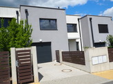 Pronájem ŘRD 5+kk 180m2 s garáží, pozemek 256 m2, Roztoky, Železná