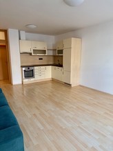 Pronájem bytu 2+kk, 63 m2/balkón/sklep, Roztoky, ul. Přemyslovská